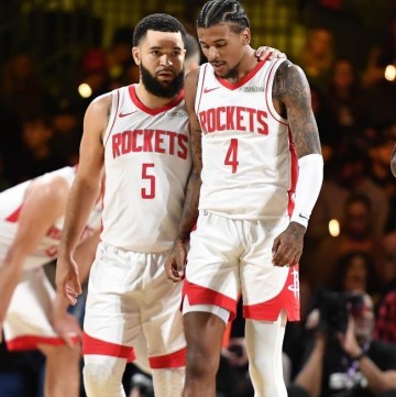 25+25+26！火箭队高塔化身得分机器，助球队2胜1负，杜兰特轻松了