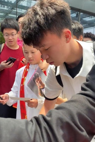 王钰栋率U22争第一！亚泰双星战玉昆 海牛拿1分 苏帅趁你病要你命